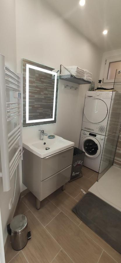 Joli appartement rénové avec terrasse Brides-les-Bains Extérieur photo